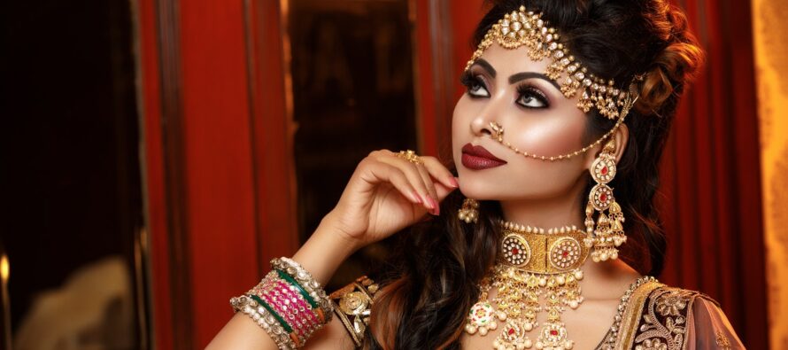10 suurepärast ilunõuannet India naistelt, mis tõepoolest toimivad!